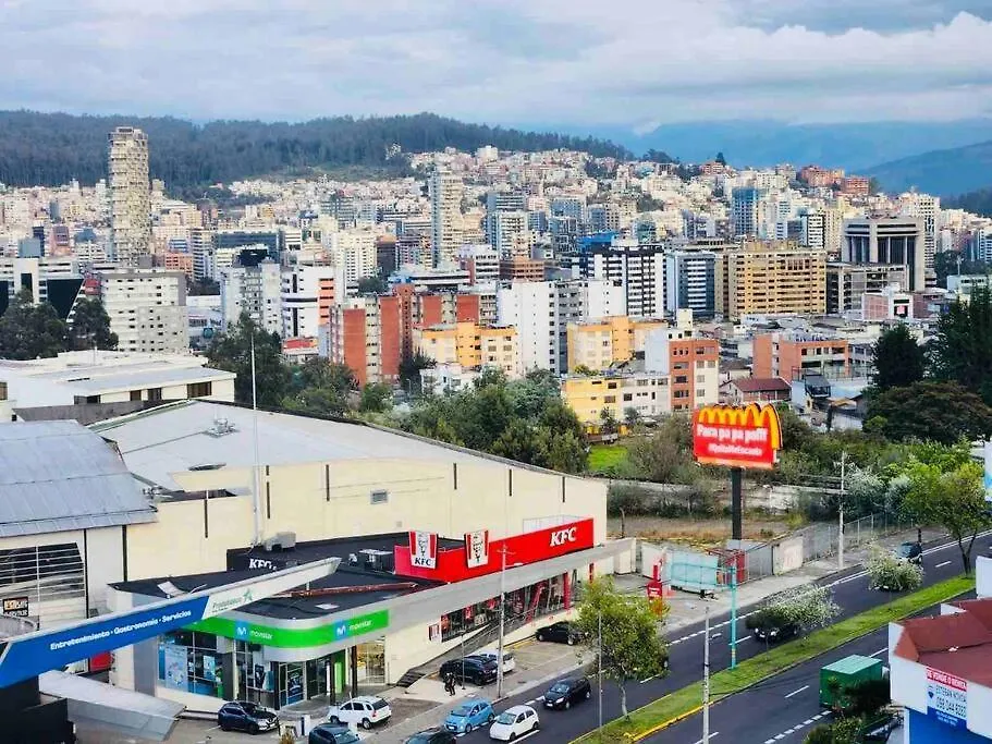 Apartamento Lujo, Seguirdad Y Diversion Quito Ecuador